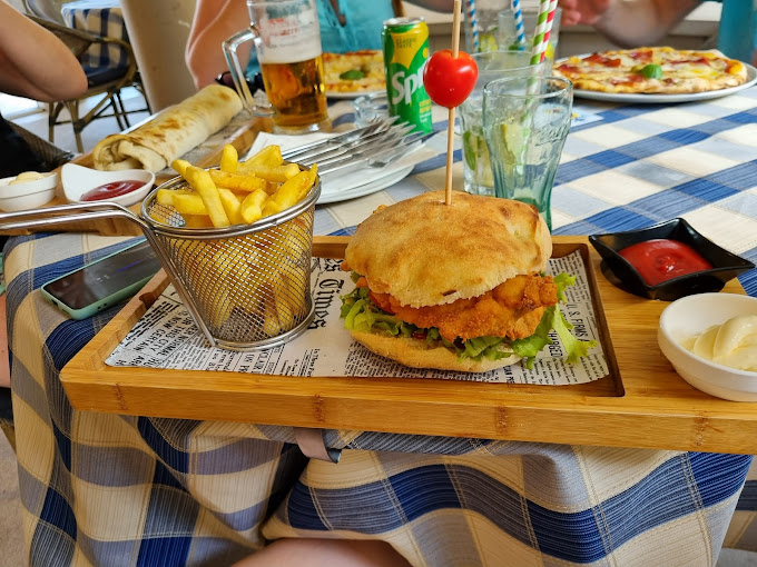 Restoran Pizzeria Surf - Slika 5