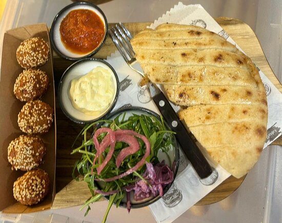 Restoran GigaBite street food bar - Slika 1