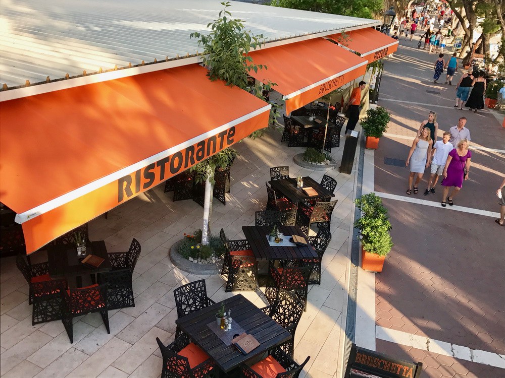 Restoran Bruschetta Ristorante Pizzeria - Slika 11