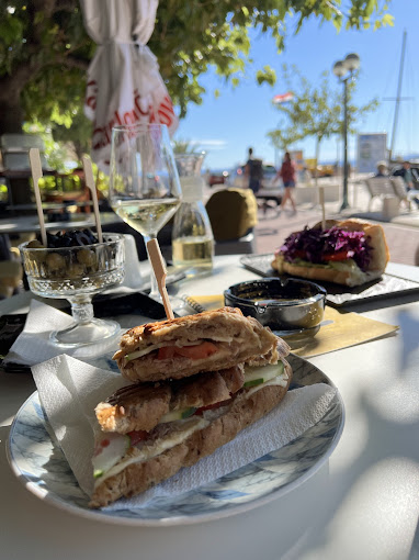 cafe_image