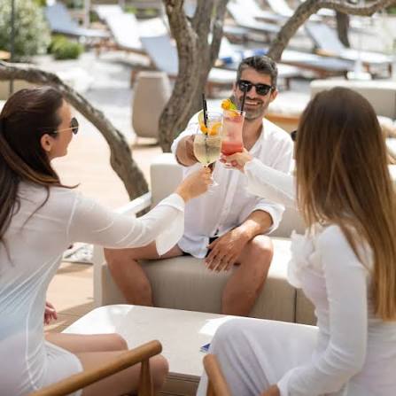 Maestral Beach Club